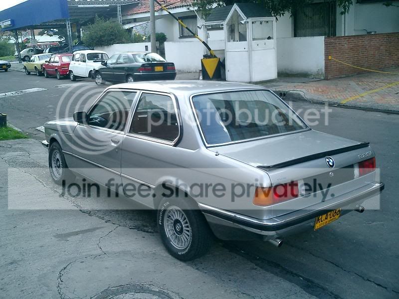 323i_027pq.jpg
